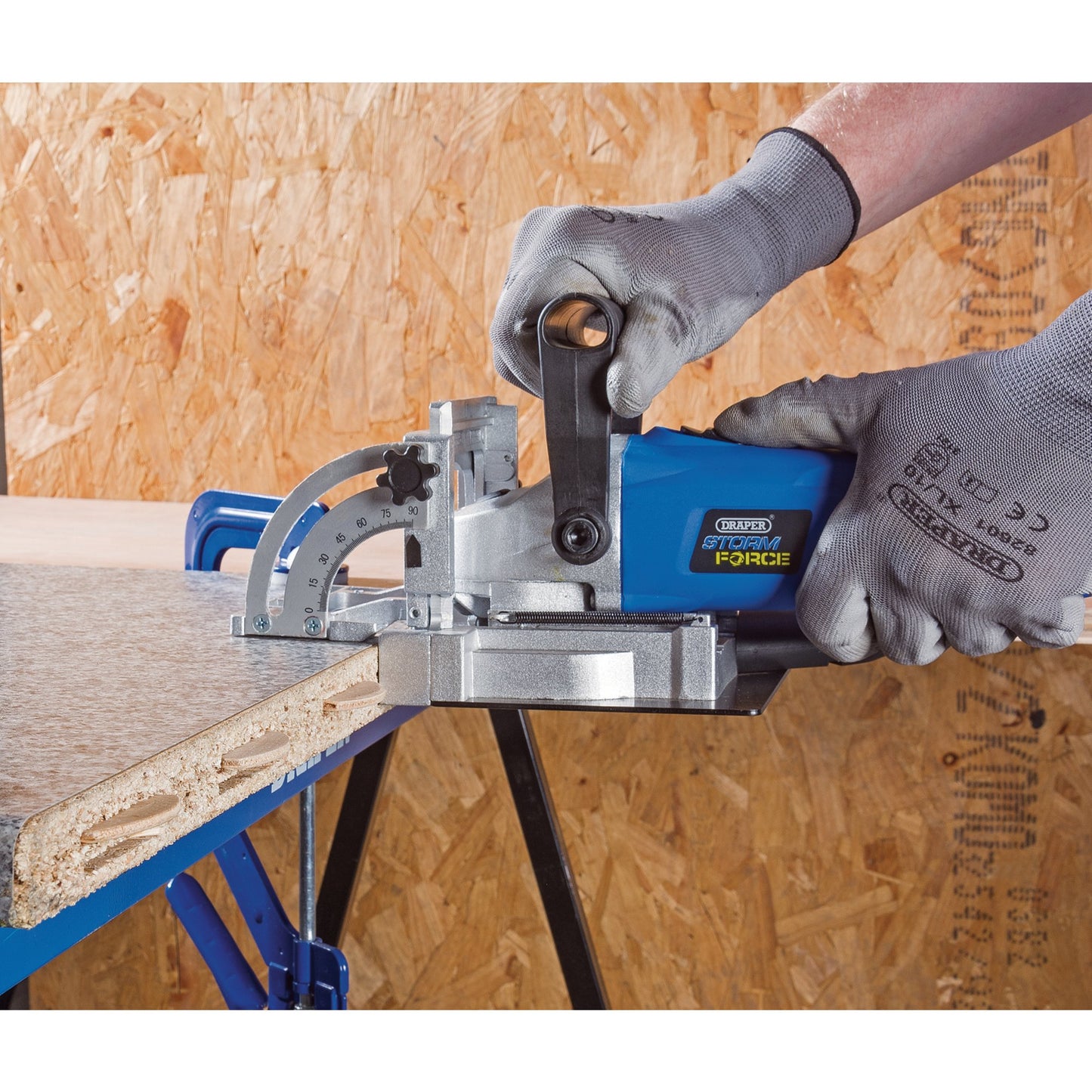 Draper Biscuit Jointer 240V 900W Cutting Depth 0 - 20mm Blade Size 100mm 83611