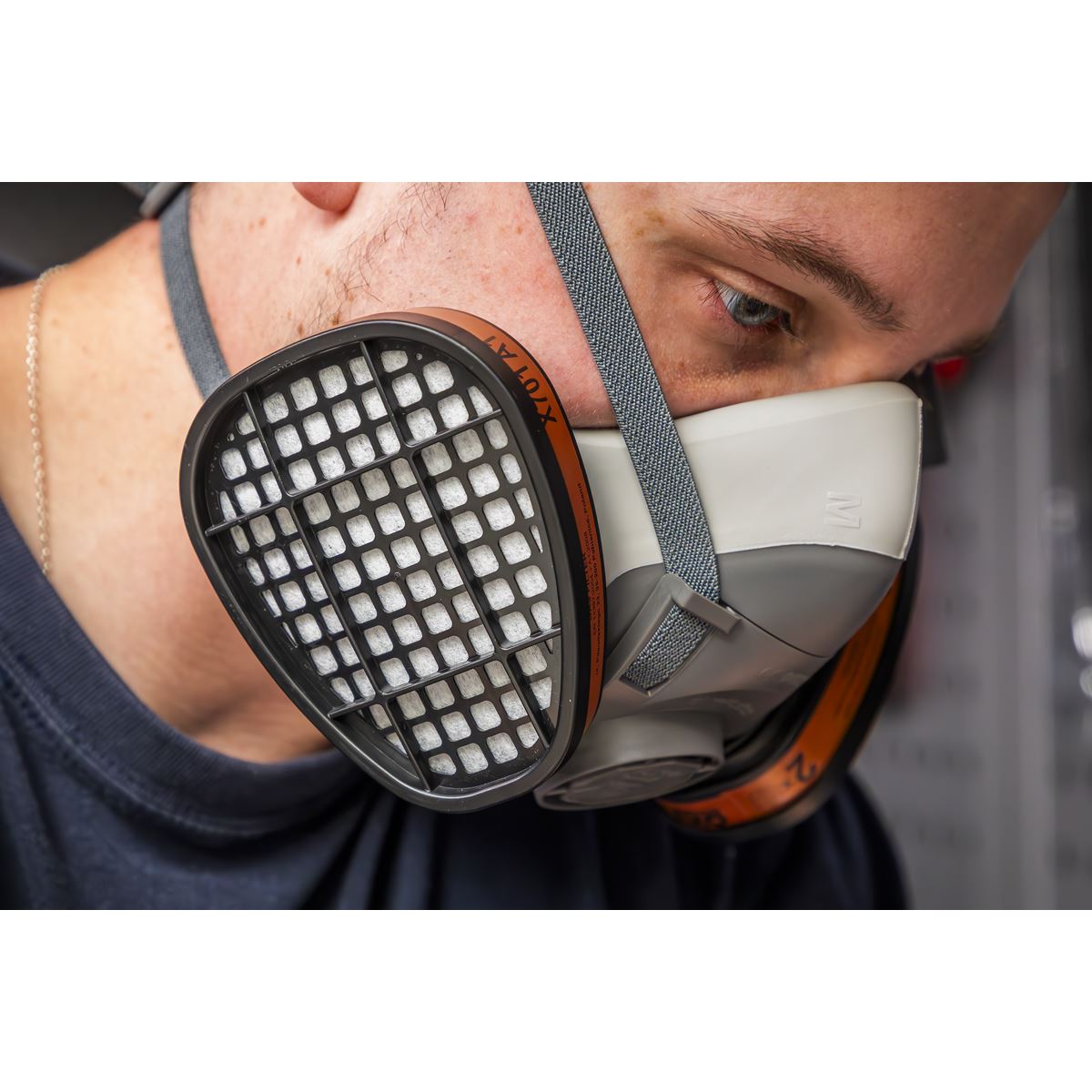 Sealey Half Mask Respirator Reusable Without Filters Thermoplastic Rubber 9000