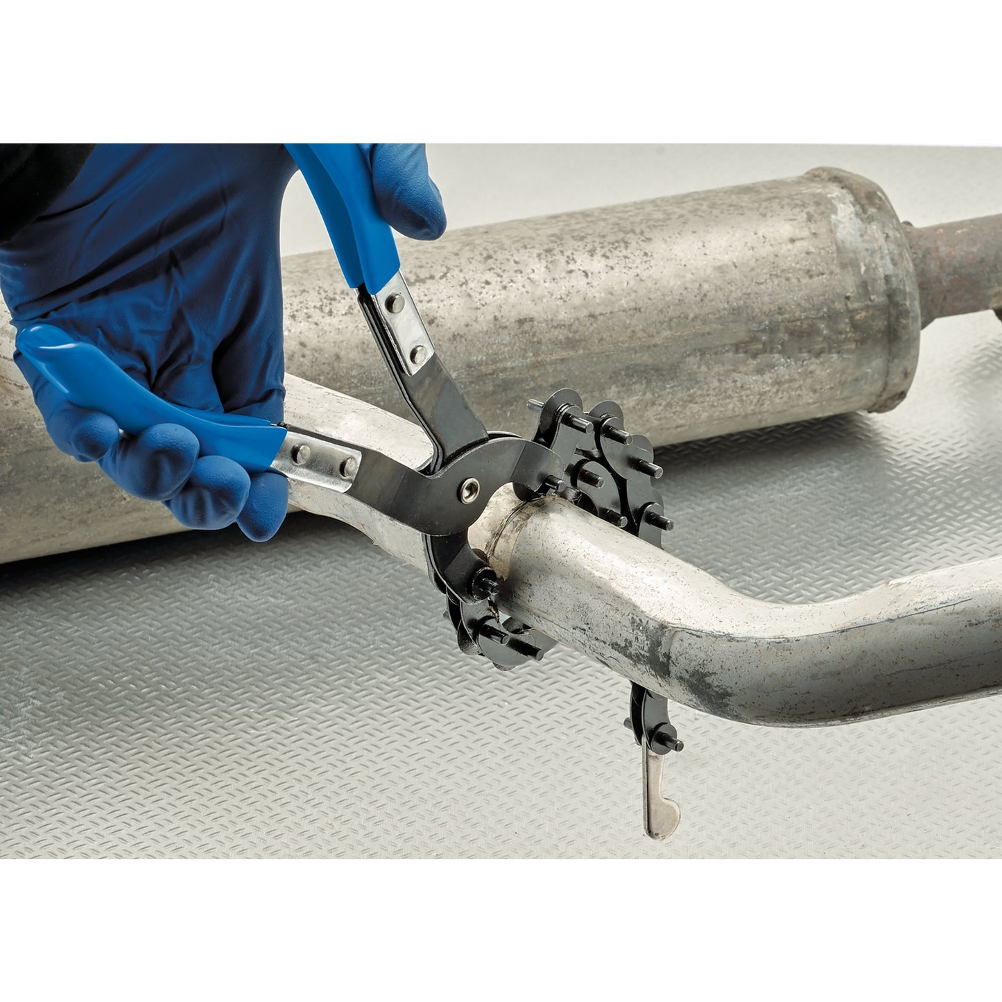 Draper Chain Exhaust Pipe Cutting Pliers Cuts Single Wall Pipes Up To 83mm 99495