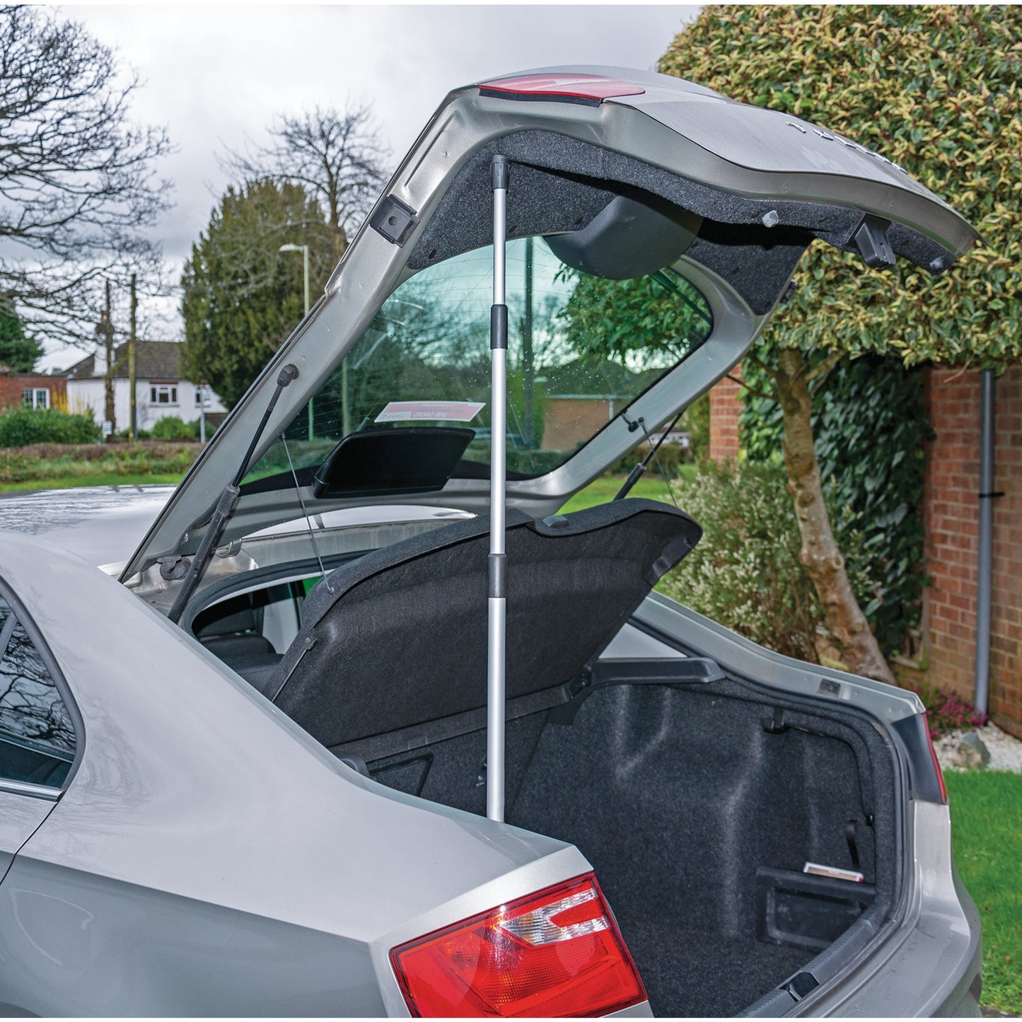 Draper Bonnet and Tailgate Support Prop 1.2m 540-1200mm 99699