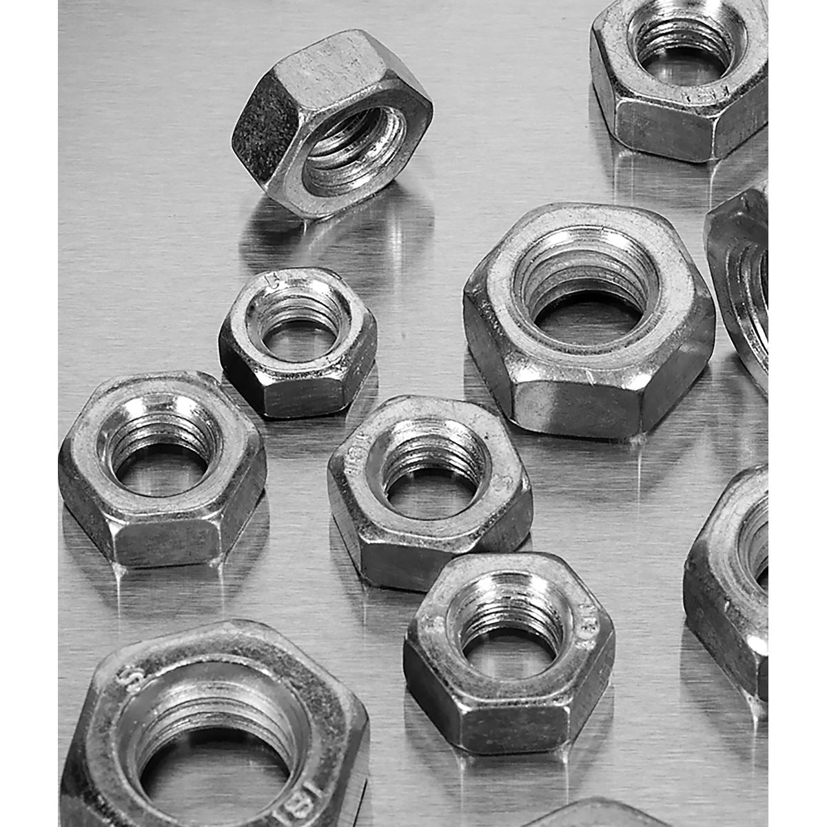 Sealey Steel Nut Assortment 320pc 1/4"-1/2"UNC AB030SN