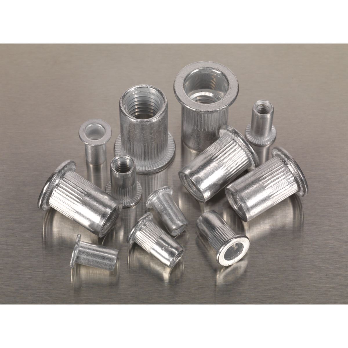 Sealey Threaded Insert (Rivet Nut) Assortment 200pc M4-M8 Splined Metric AB073TI