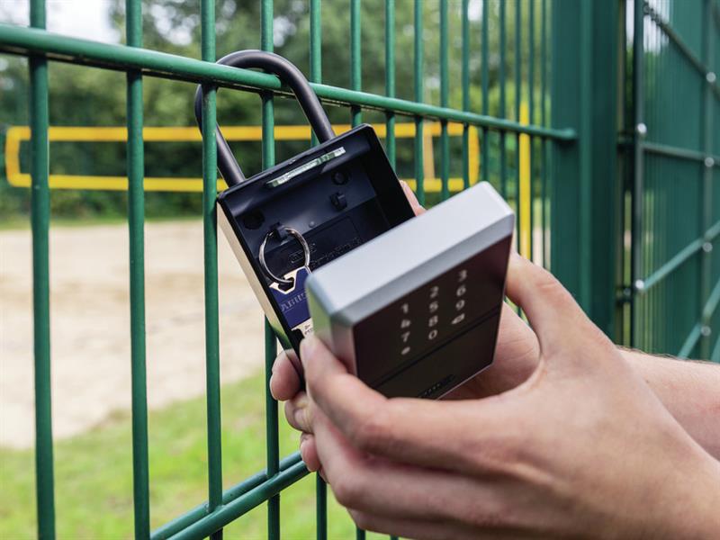 ABUS Mechanical 787 SMART-BT KeyGarage™ with Shackle ABU797BT