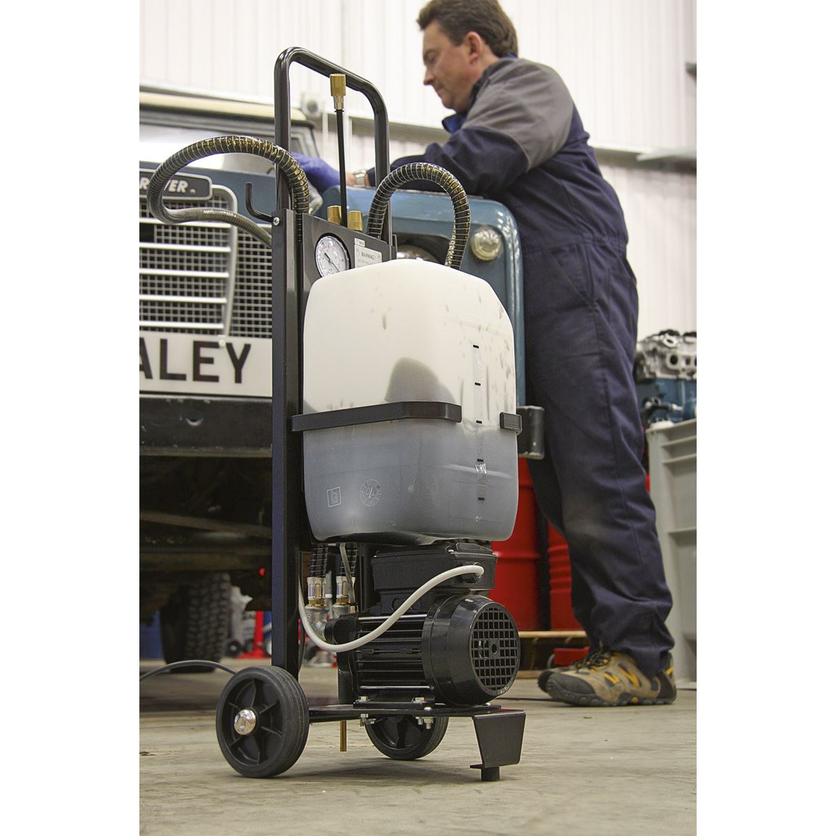 Sealey Oil Extractor Mobile 230V AK466D