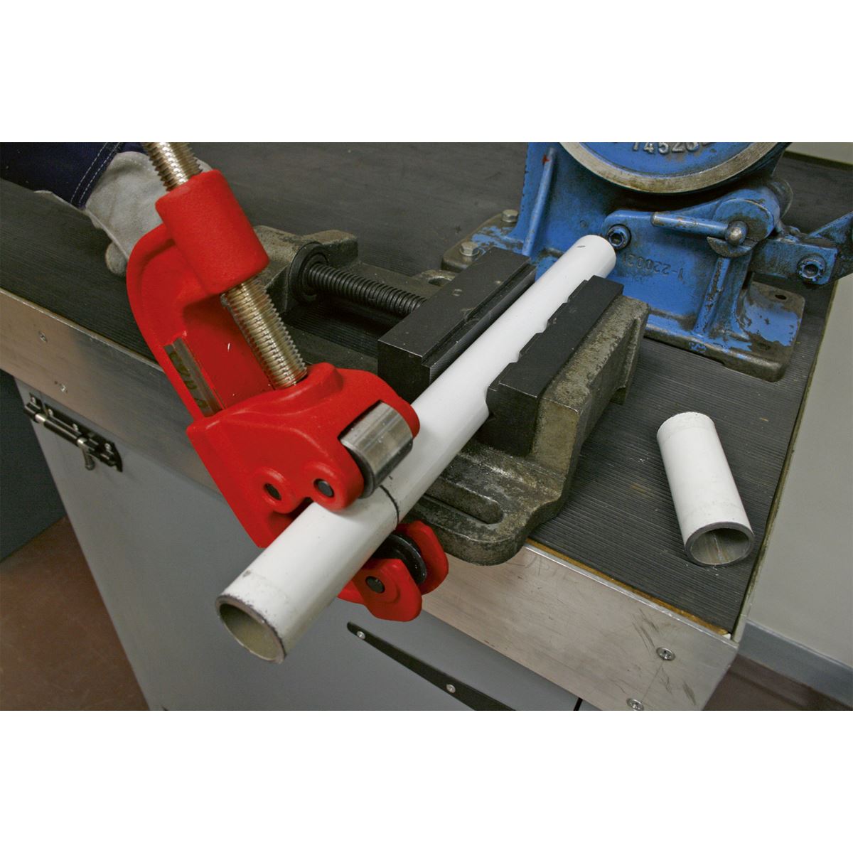 Sealey Pipe Cutter �10-50mm Capacity AK5062
