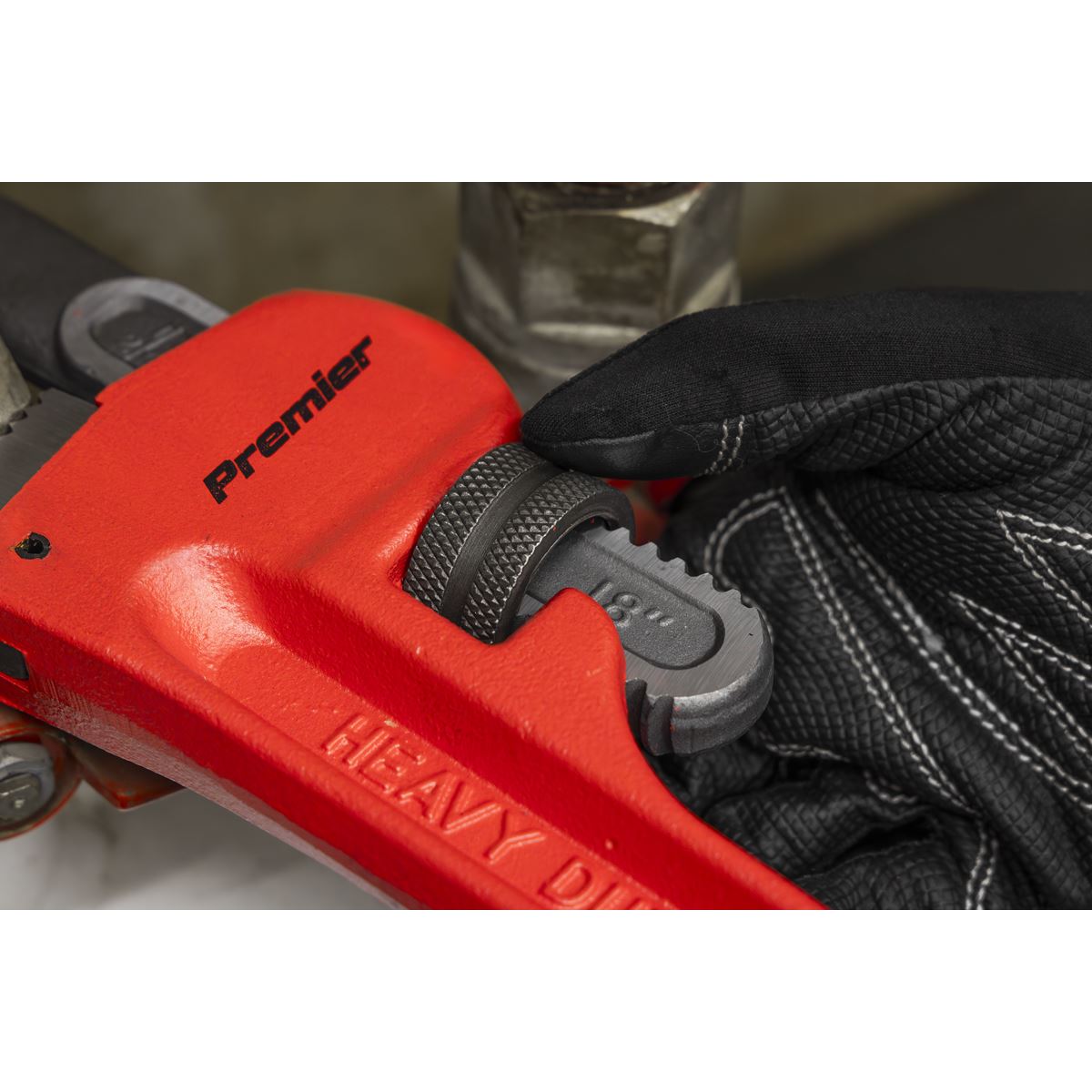 Sealey Pipe Wrench European Pattern 450mm Cast Steel AK5105