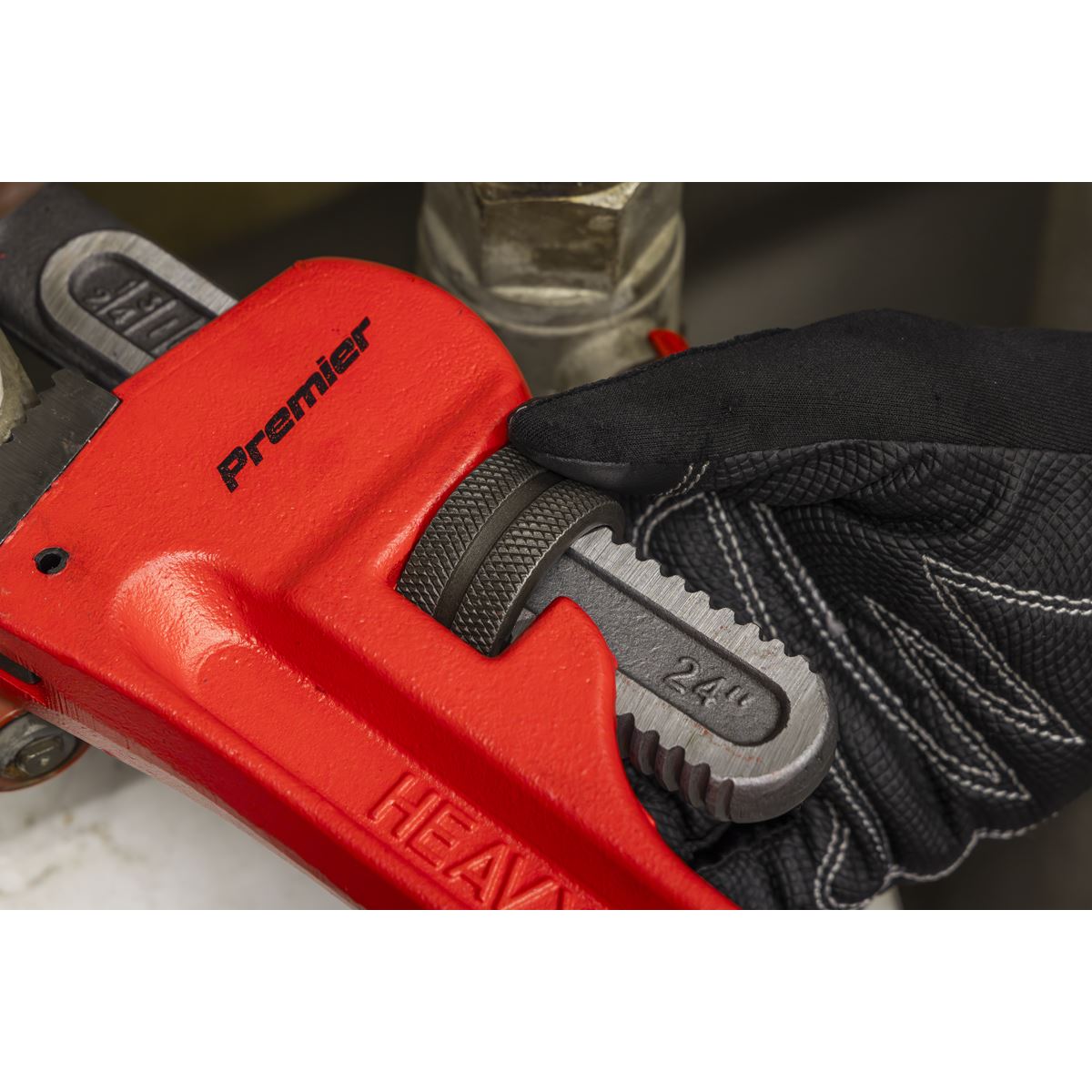 Sealey Pipe Wrench European Pattern 610mm Cast Steel AK5112