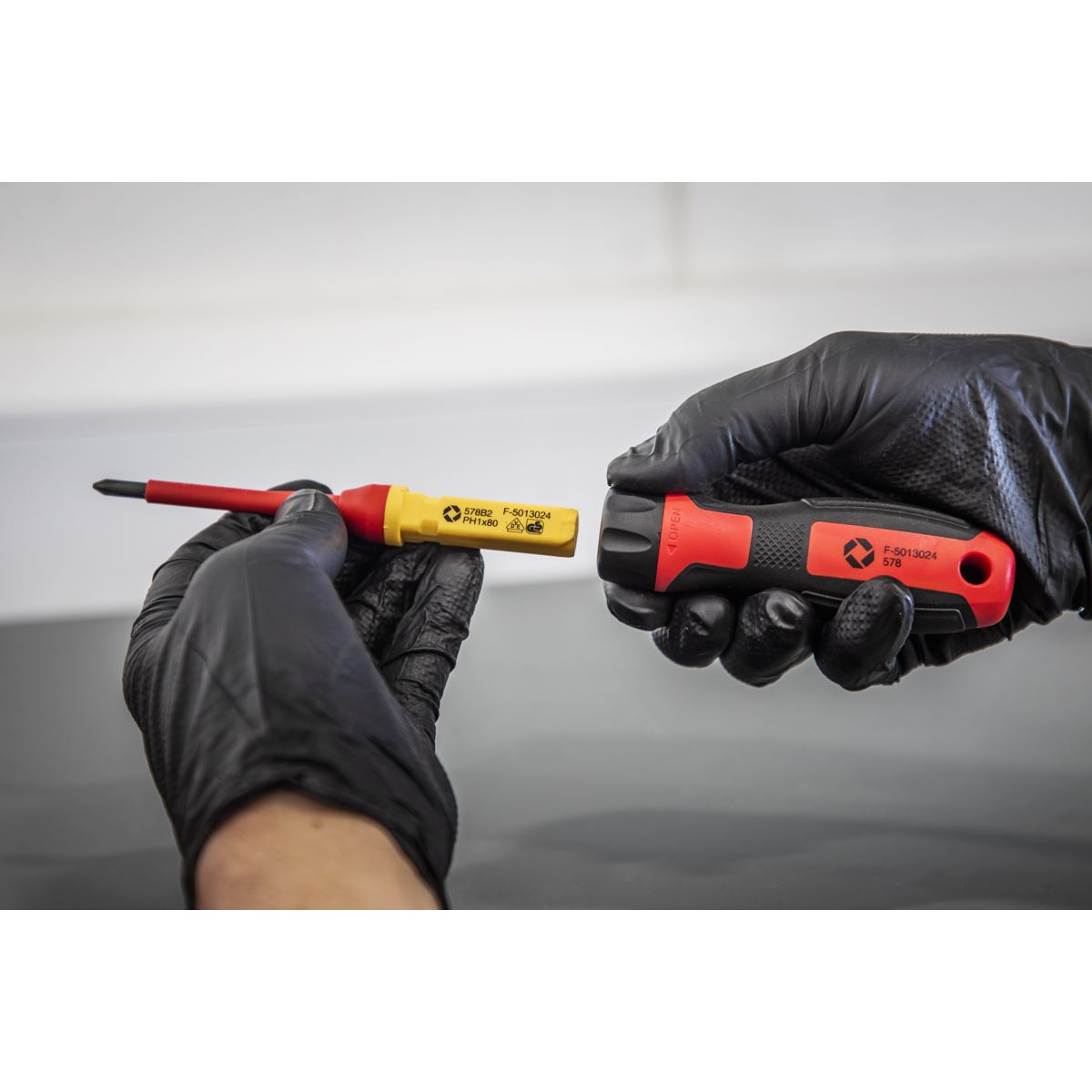 Sealey Screwdriver Set Interchangeable 8pc - VDE Approved AK61280