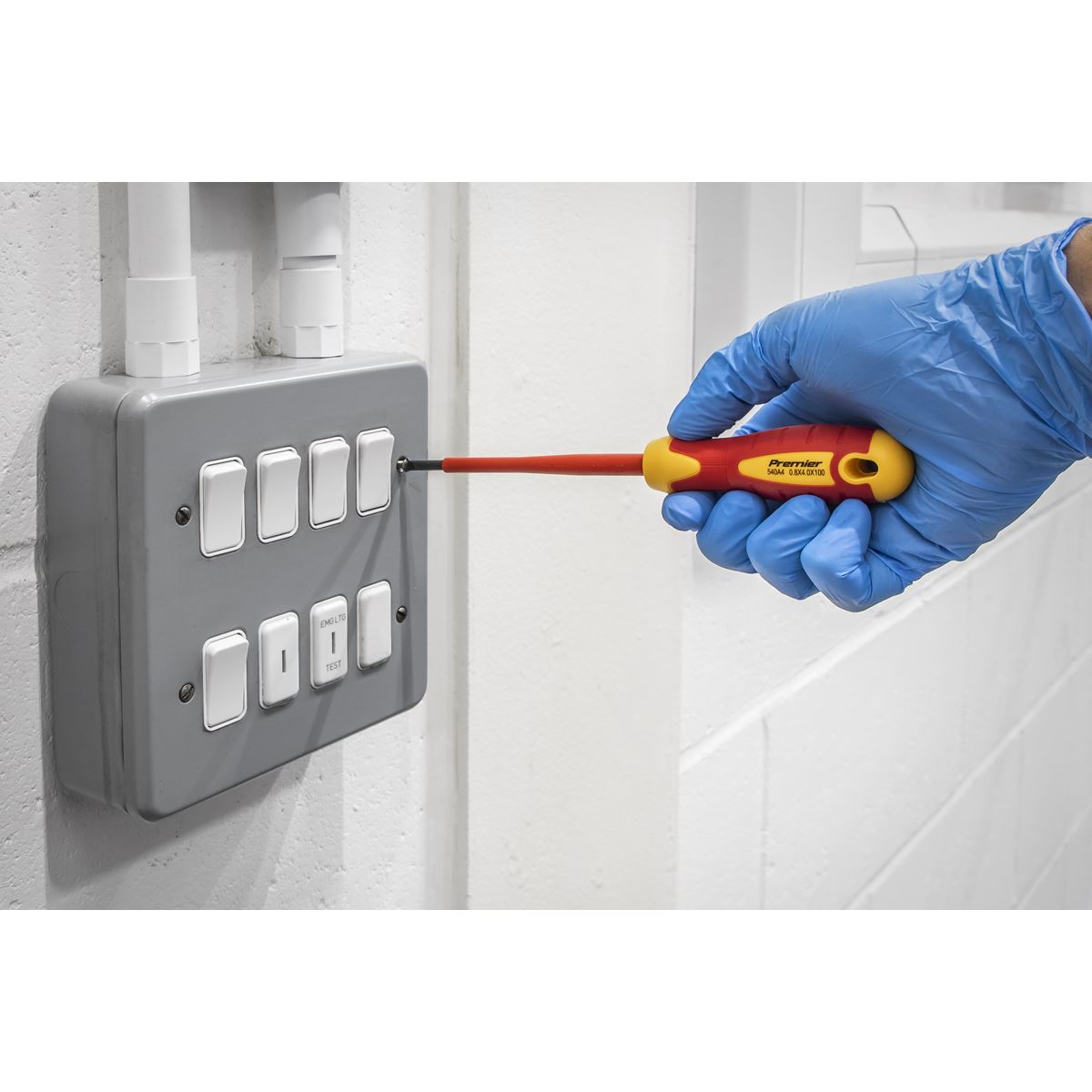 Sealey Screwdriver Set 6pc VDE Approved AK6130