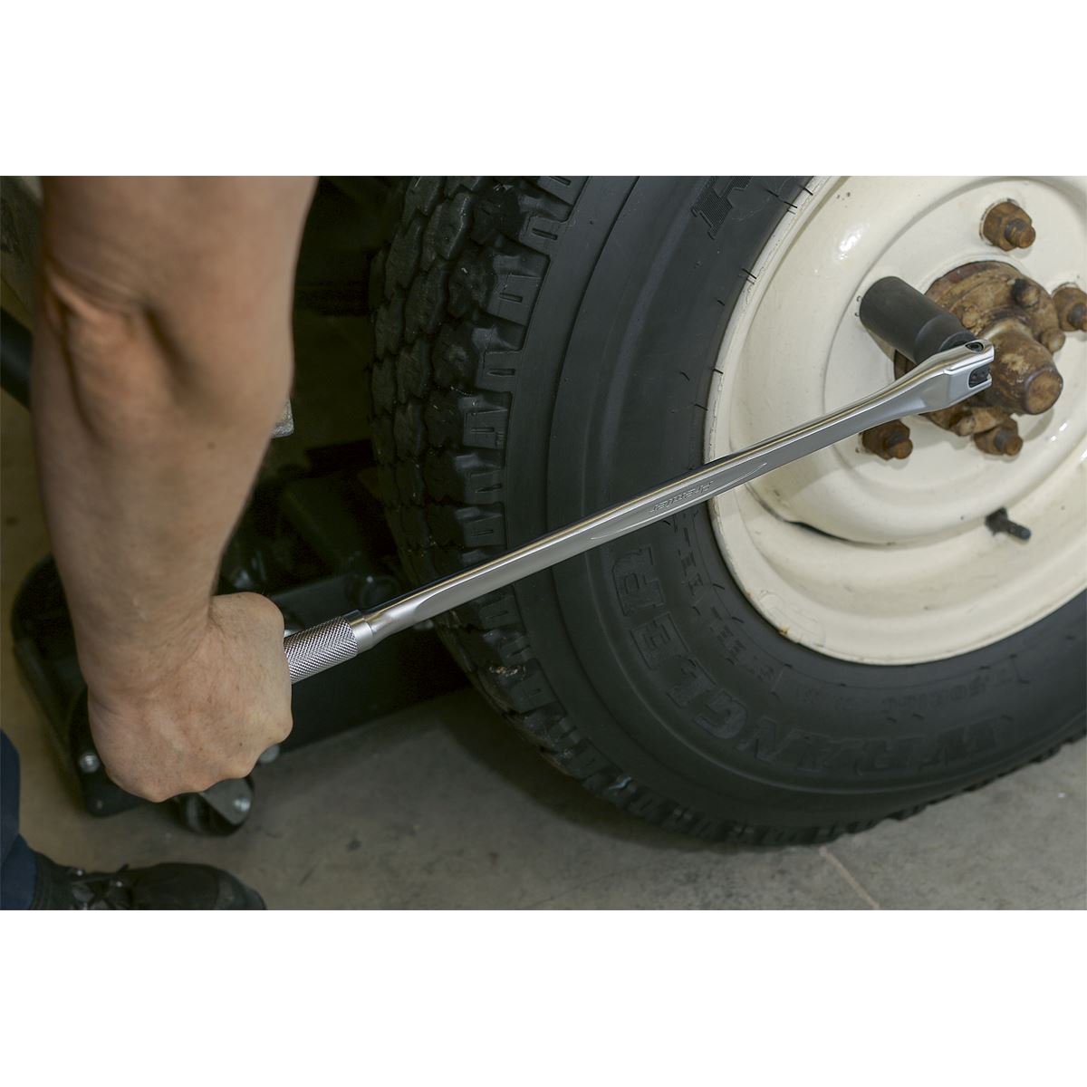 Sealey 1/2"D Breaker Bar 600mm Heavy Duty With Non Slip Handle AK7303