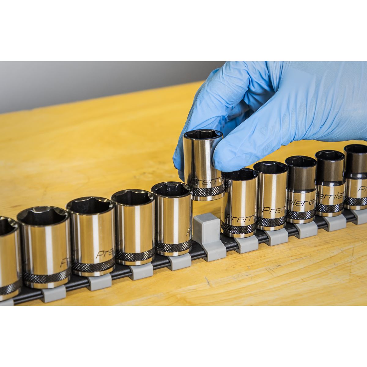 Metric Socket Set 13pc 1/2"Sq Drive Black Series Single Hex Sealey AK7994