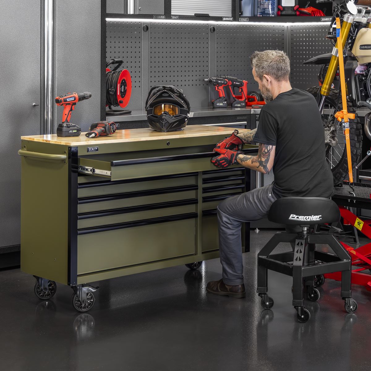 Sealey Mobile Tool Trolley Wooden Worktop Power Bar 10 Drawer 1320mm AP5210KBE