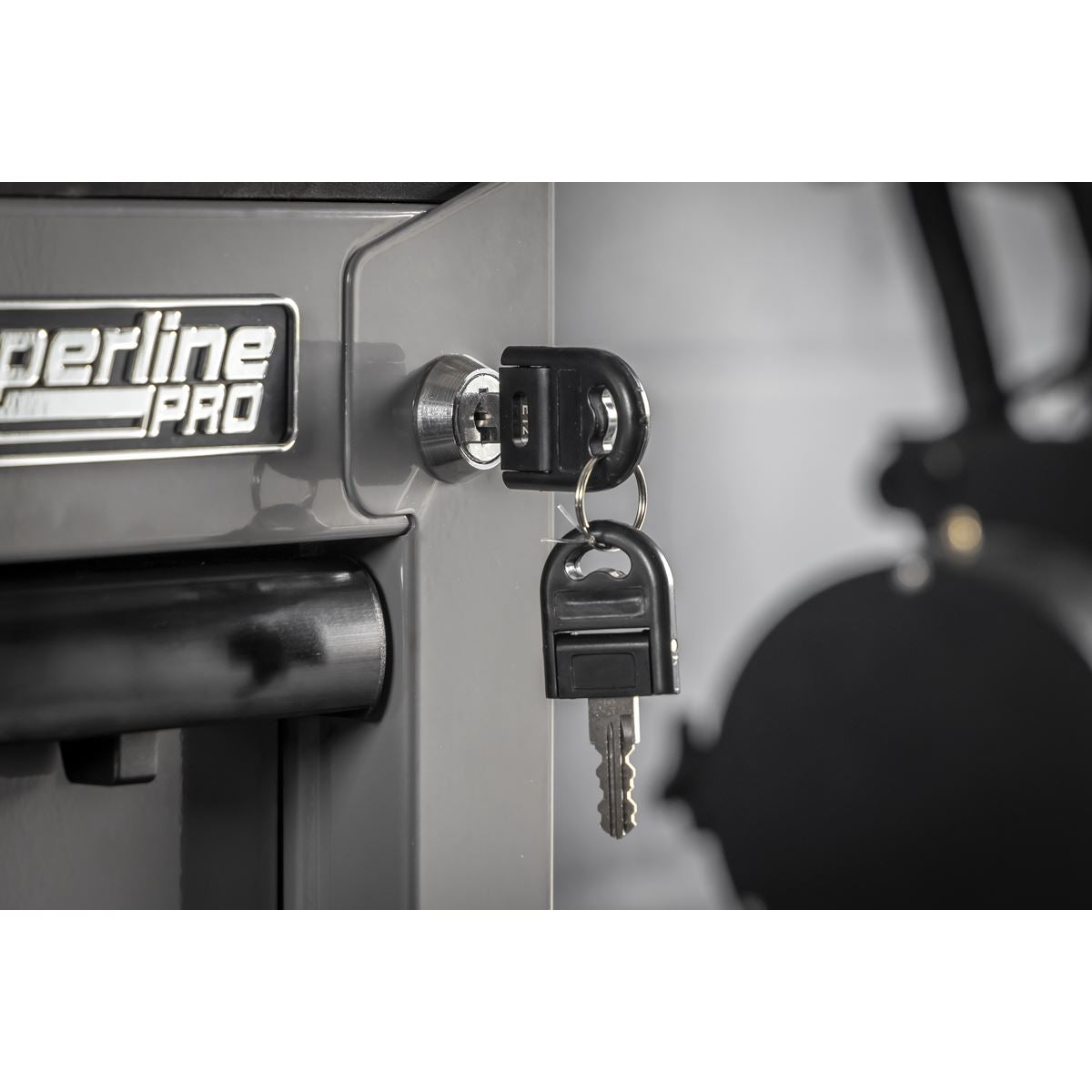 Sealey Superline PRO&reg; Rollcab 6 Drawer with SG Swivel Base 100mm Vice APMWS2COMBO