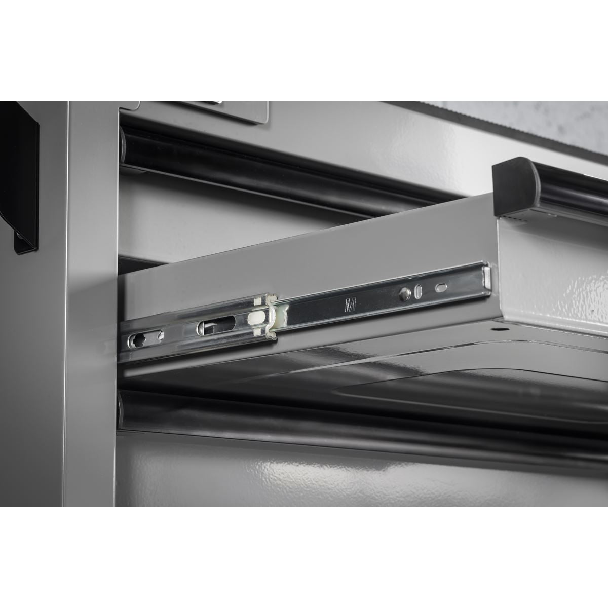 Sealey Superline PRO&reg; Rollcab 6 Drawer with SG Swivel Base 100mm Vice APMWS2COMBO