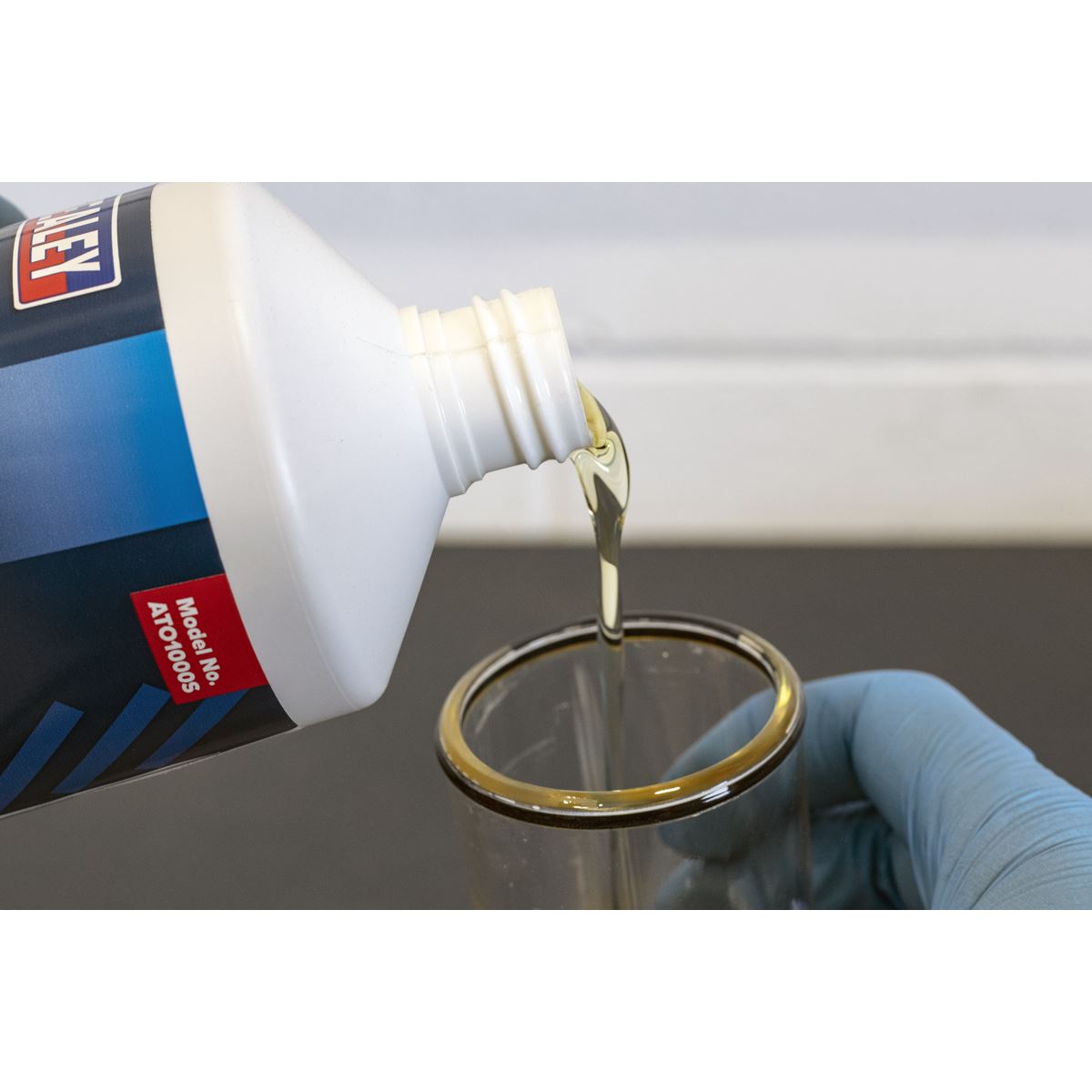 Sealey Air Tool Oil 1L For Maintaining Power Tools ATO1000S