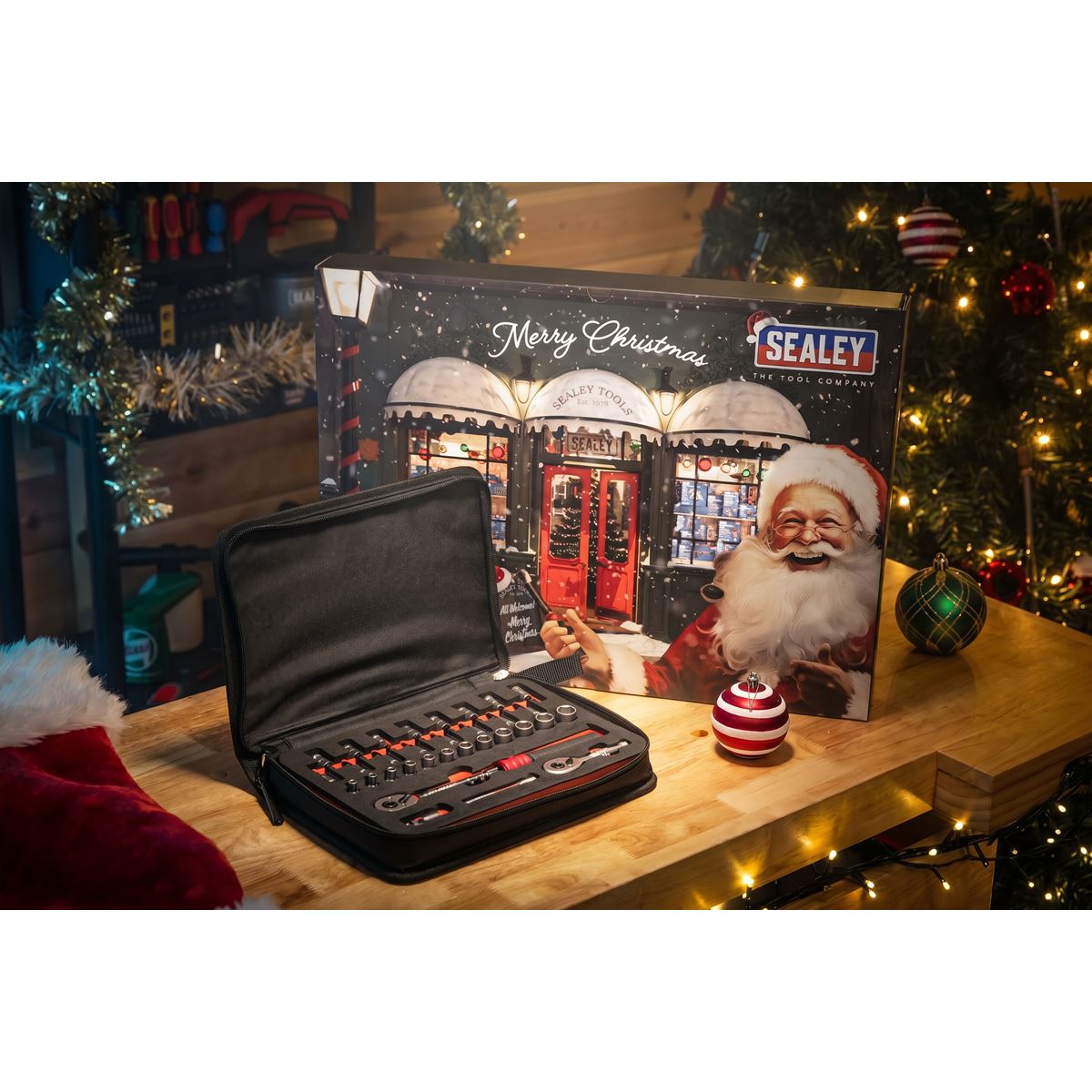 Sealey Advent Calendar Tool Kit 32pc Christmas Gift Idea AVC005