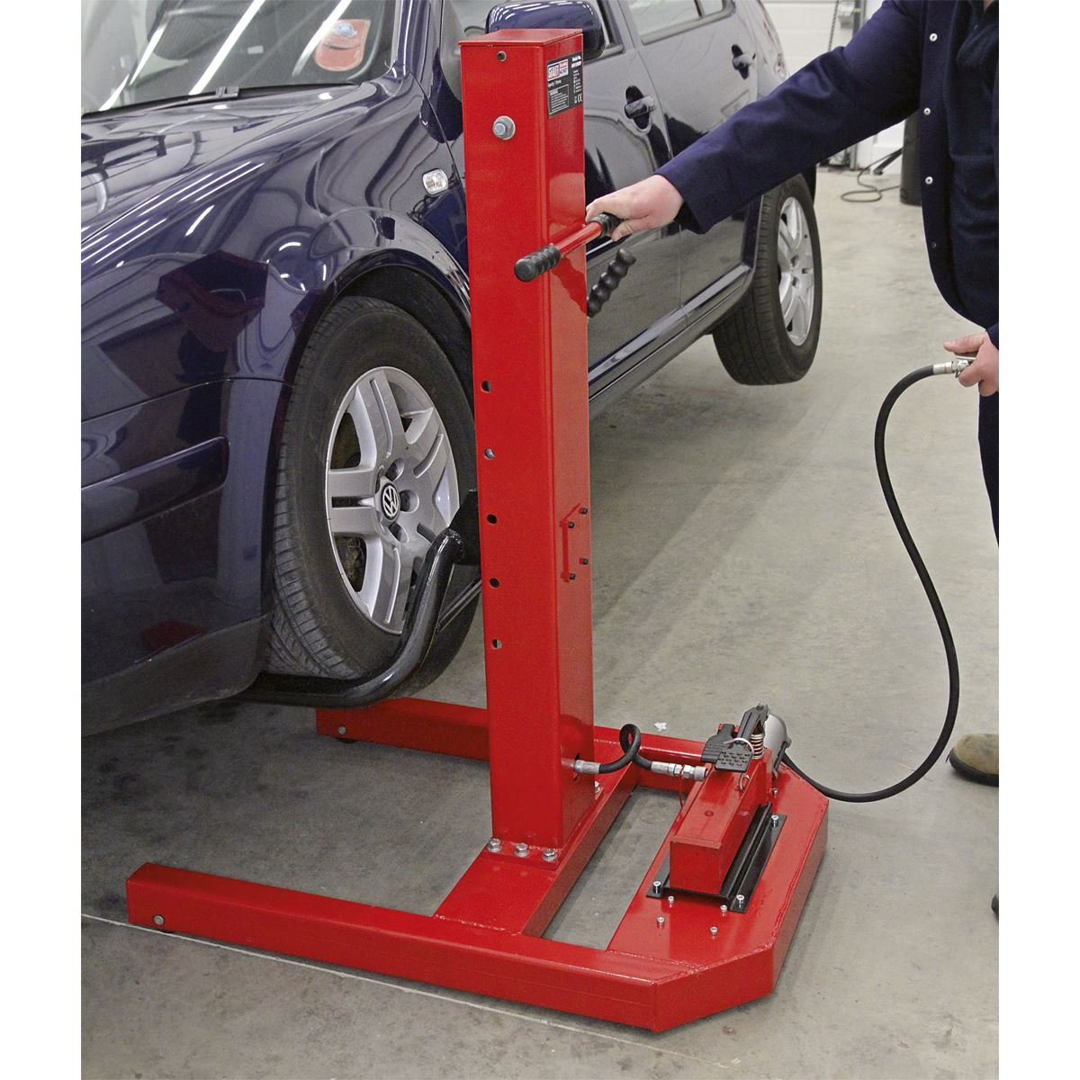 Sealey Vehicle Lift 1.5 Tonne Air/Hydraulic with Foot Pedal AVR1500FP