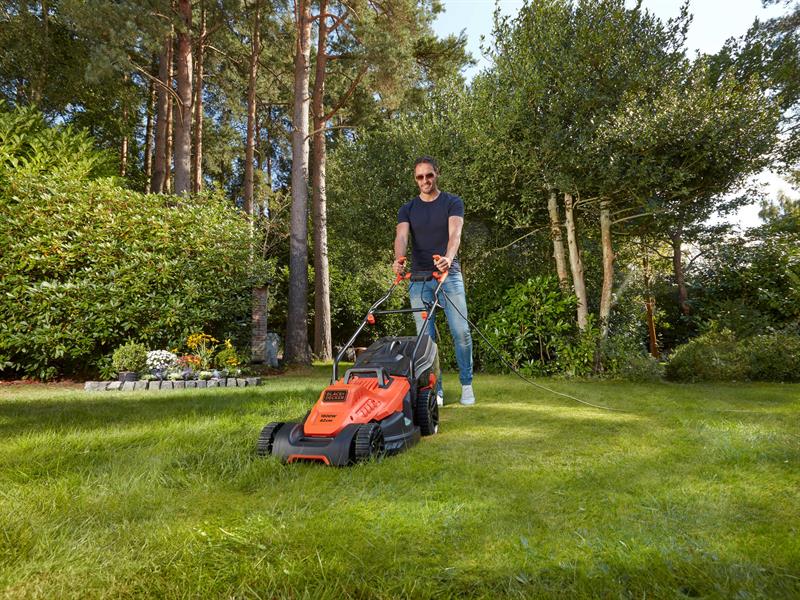 BLACK DECKER Mower With Bike Handle 42cm 1800W 240V BEMW481BH