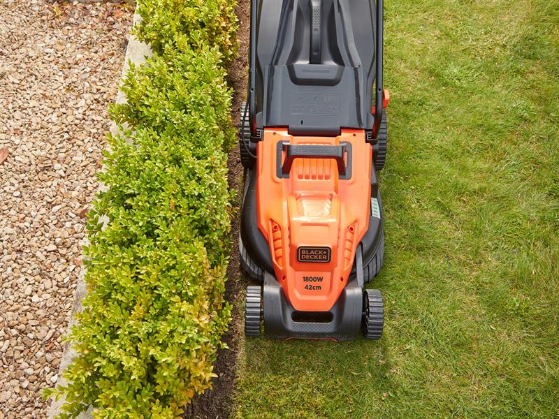 BLACK DECKER Mower With Bike Handle 42cm 1800W 240V BEMW481BH