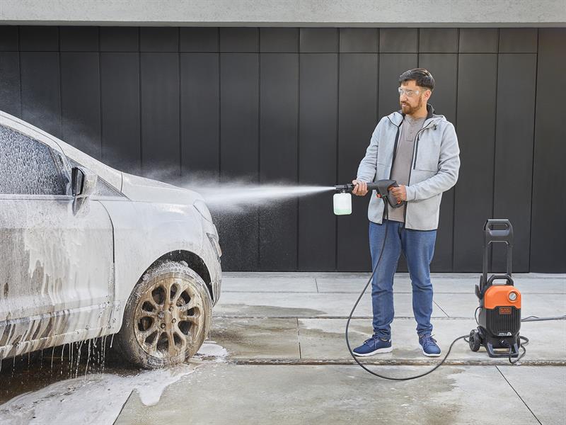 BLACK + DECKER BEPW2000 Pressure Washer 150 bar 240V B/DBEPW2000
