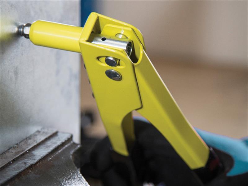 BlueSpot Tools Hand Rivet Gun + 60 Rivets B/S09101