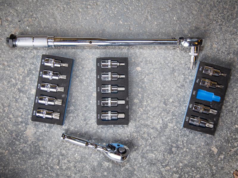 BlueSpot Tools Torque Wrench 1/2" Drive 40-210Nm With Storage Case B/S2005