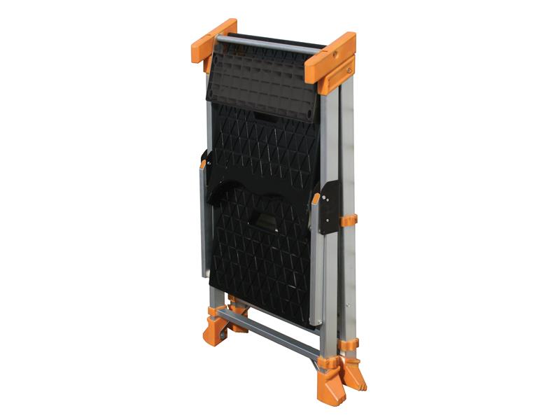 Batavia Transformer Multifunctional Workbench & Step Ladder BAT7062245