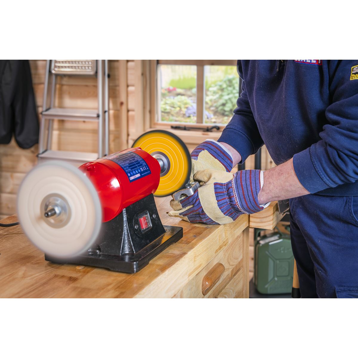 Sealey Bench Mounting Buffer/Polisher �150mm 370W/230V BB1502