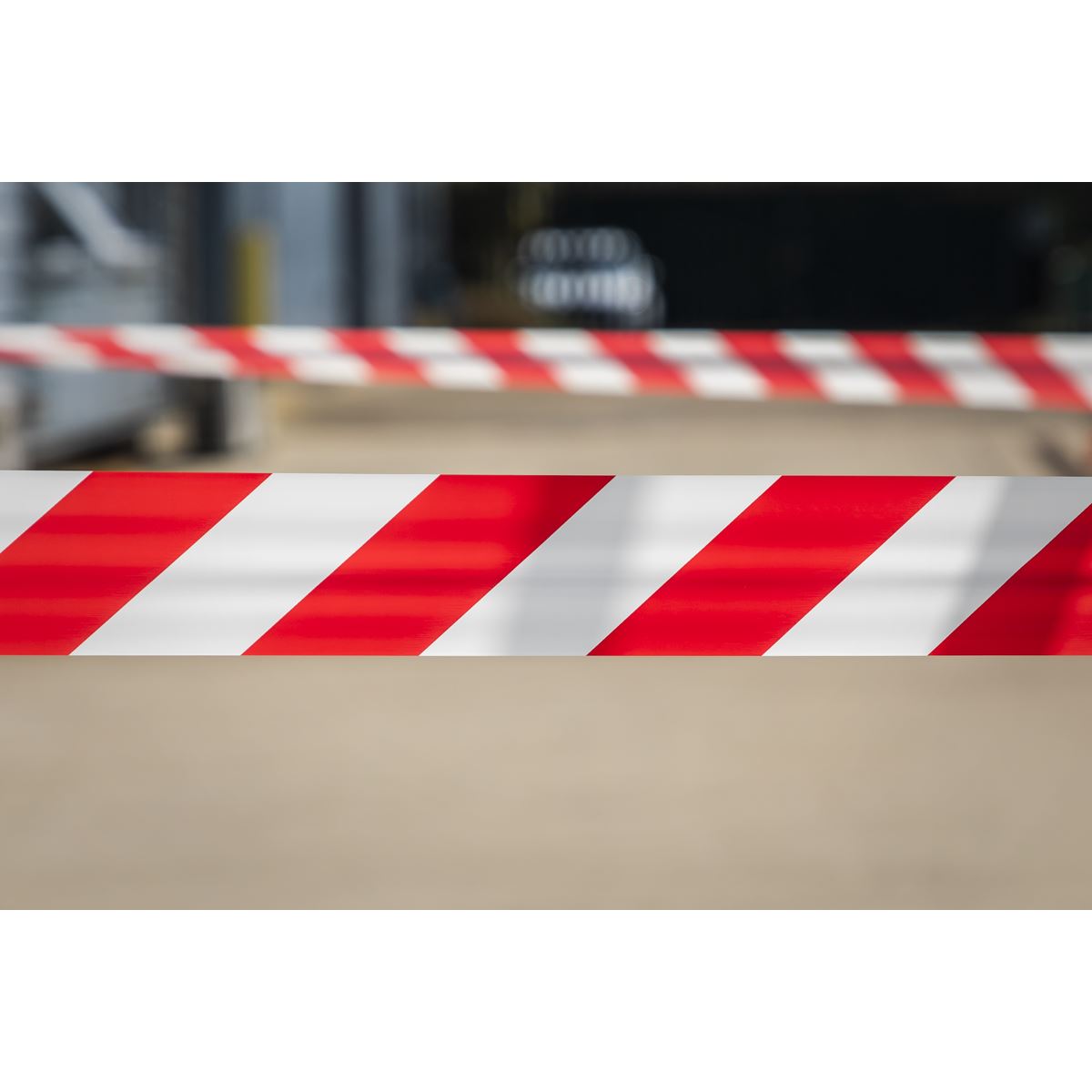 Sealey Hazard Warning Barrier Tape 80mm x 100m Red/White Non-Adhesive BTRW