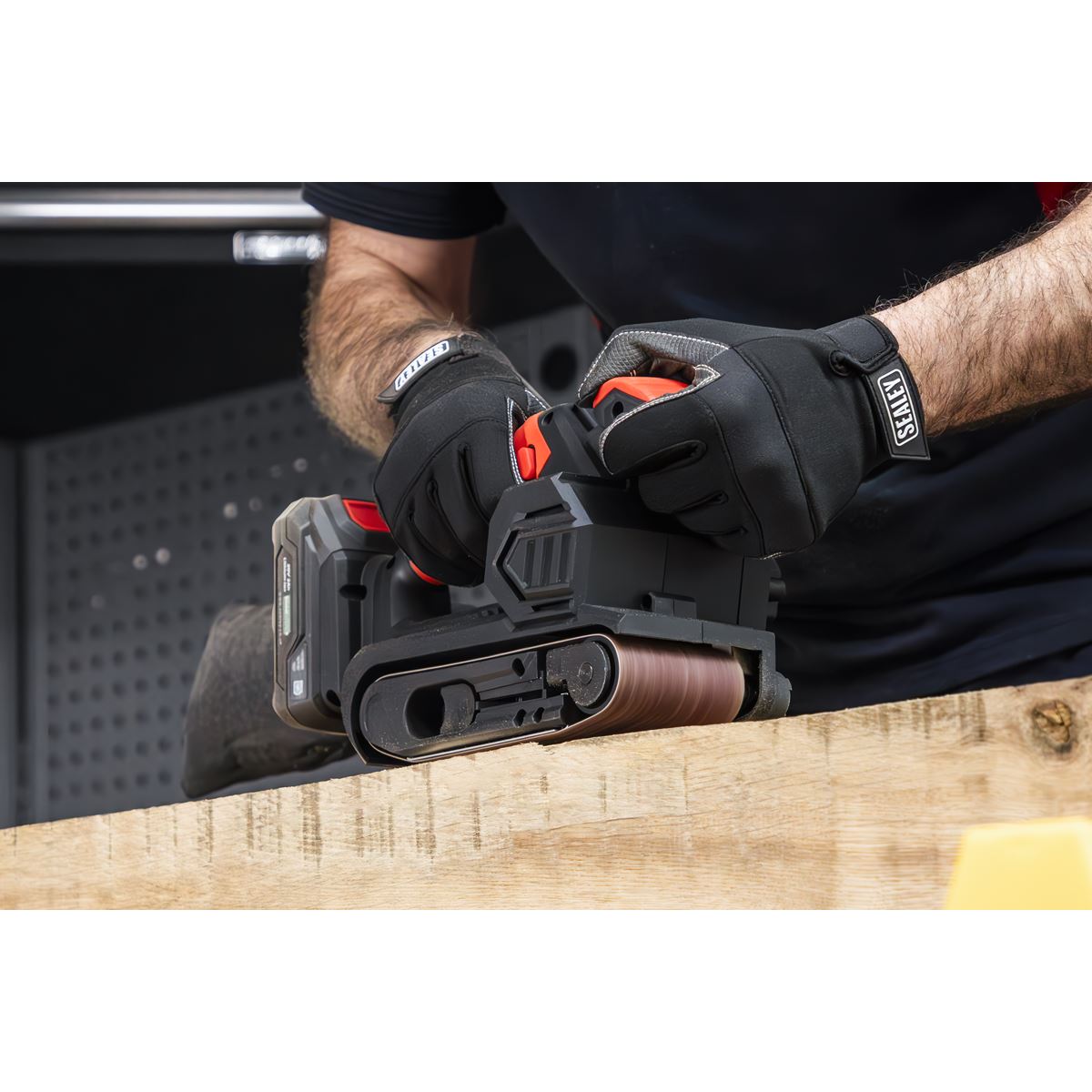 Sealey 20V Cordless Belt Sander SV20 Series 76mm Dust Free Body Only CP20VBS