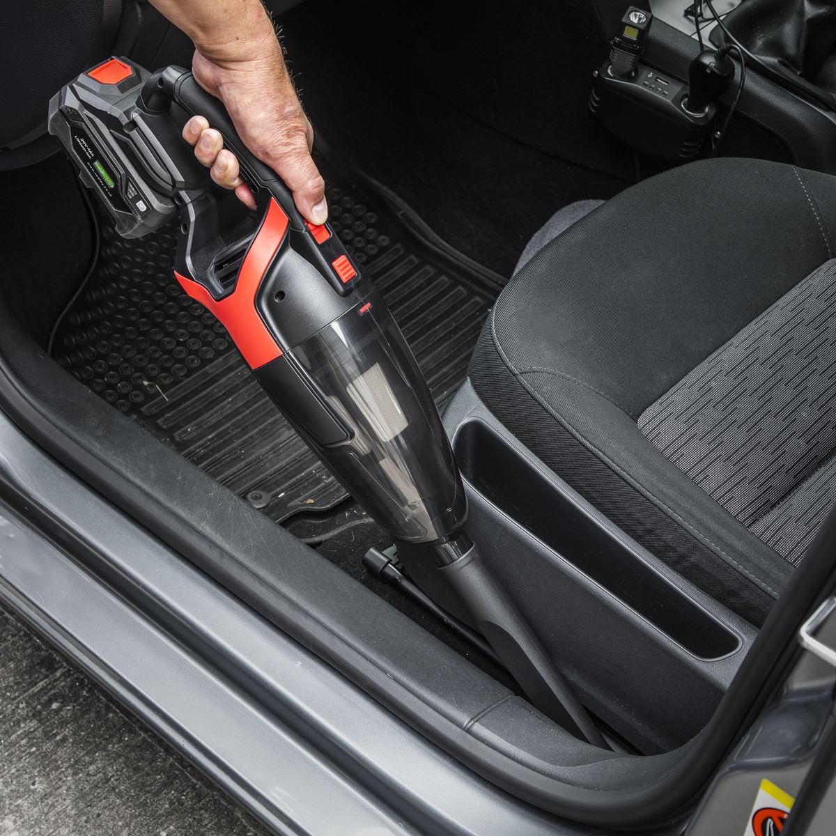 Sealey Cordless Handheld Vacuum Cleaner 650ml 20V SV20 Series - Body Only CP20VCV
