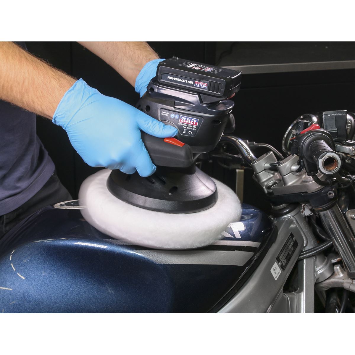 Sealey Cordless Polisher �240mm 18V Lithium-ion CP2518L