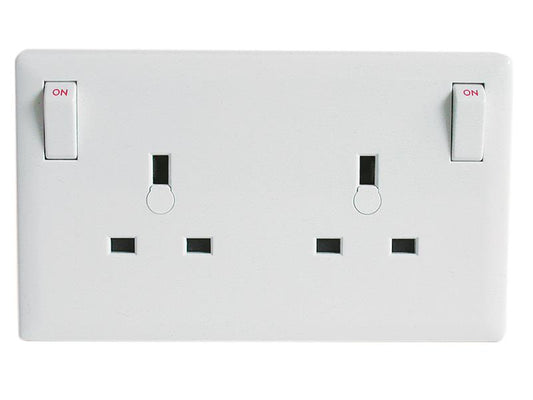 Dencon 1Gang to 2 Gang Converter Socket White DCN4449