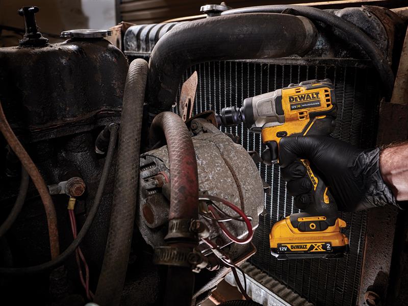 DEWALT DCF902D2 XR Brushless Sub-Compact 3/8in Impact Wrench 12V 2 x 2.0Ah Li-ion DEWDCF902D2