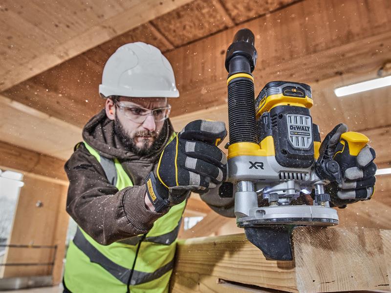DEWALT 1/2in Plunge Router 18V 2 x 5.0Ah POWERSTACK Li-ion DCW620H2