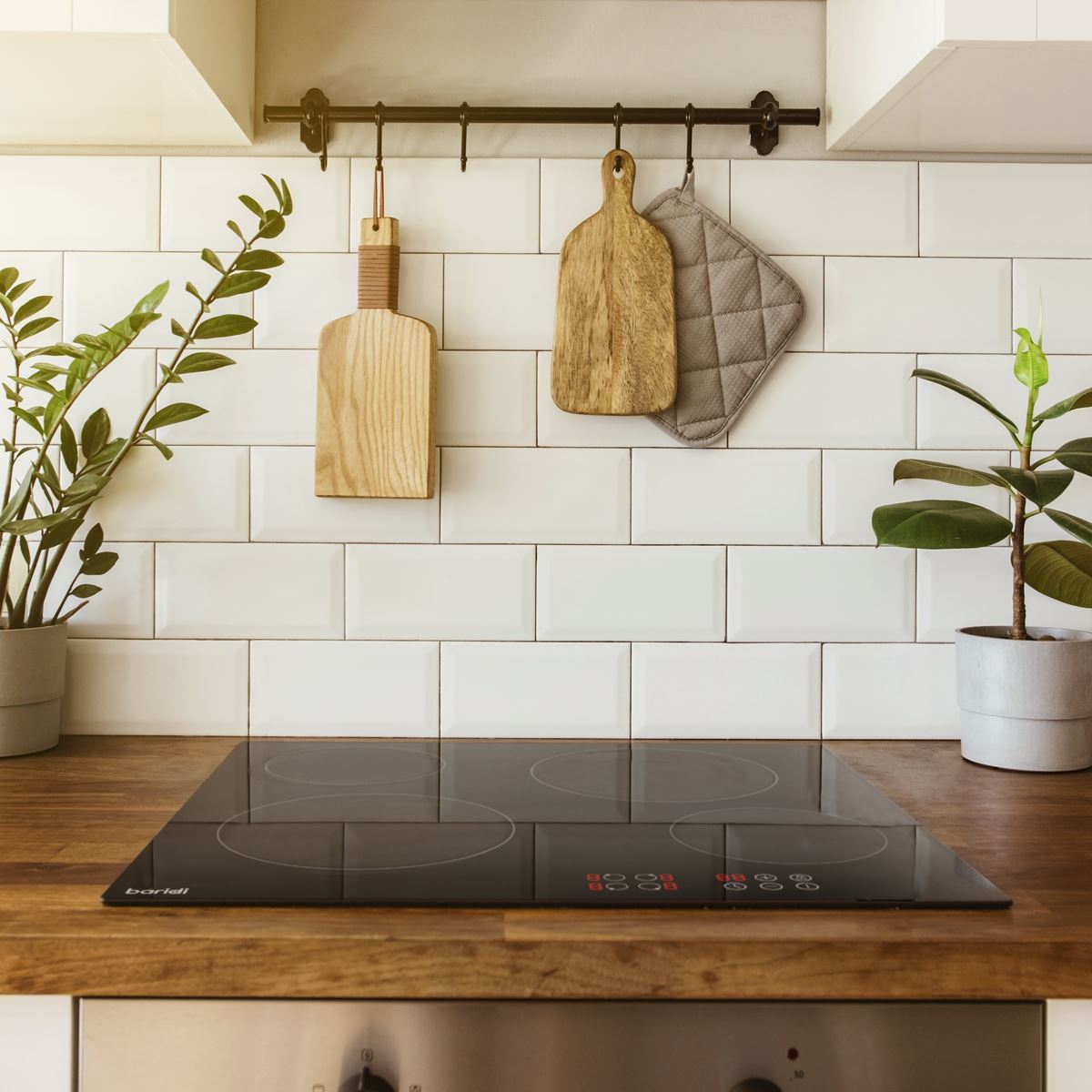 Baridi Built In Ceramic Hob 4 Cooking Zone Black Glass 6000W Touch Control DH131