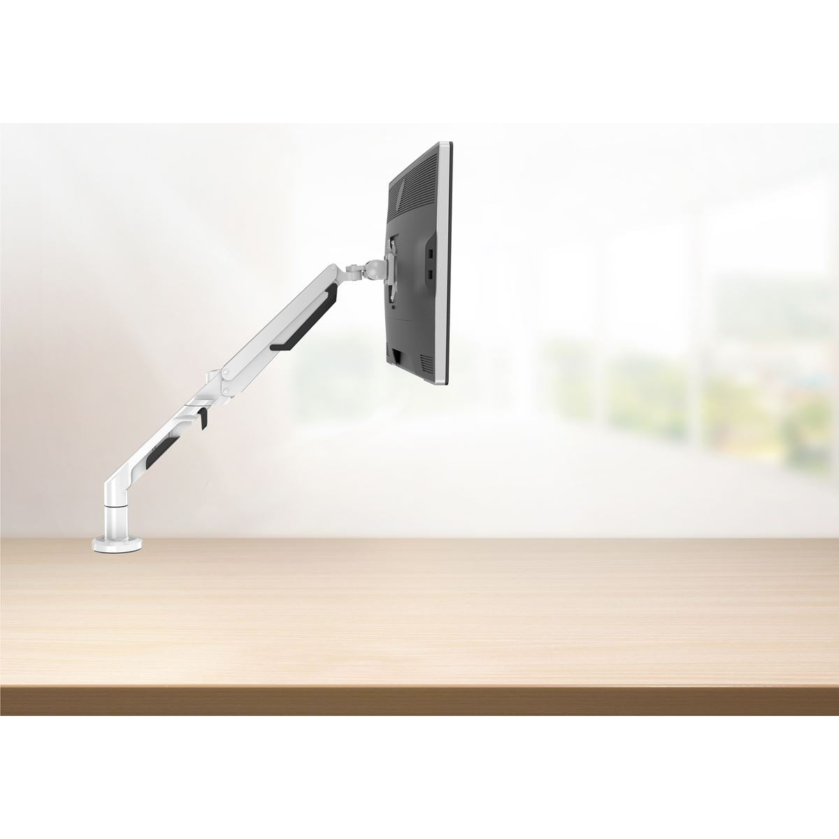 Dellonda Single Monitor Arm 12kg Load Capacity 17-36" Screens White DH26