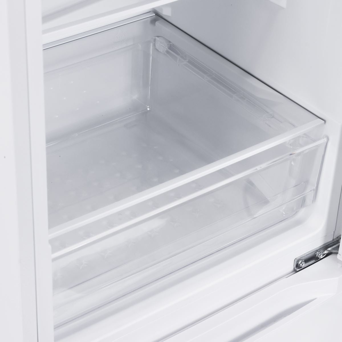 Sealey Baridi 50/50 Smart Frost Fridge Freezer 254L Capacity � White DH328