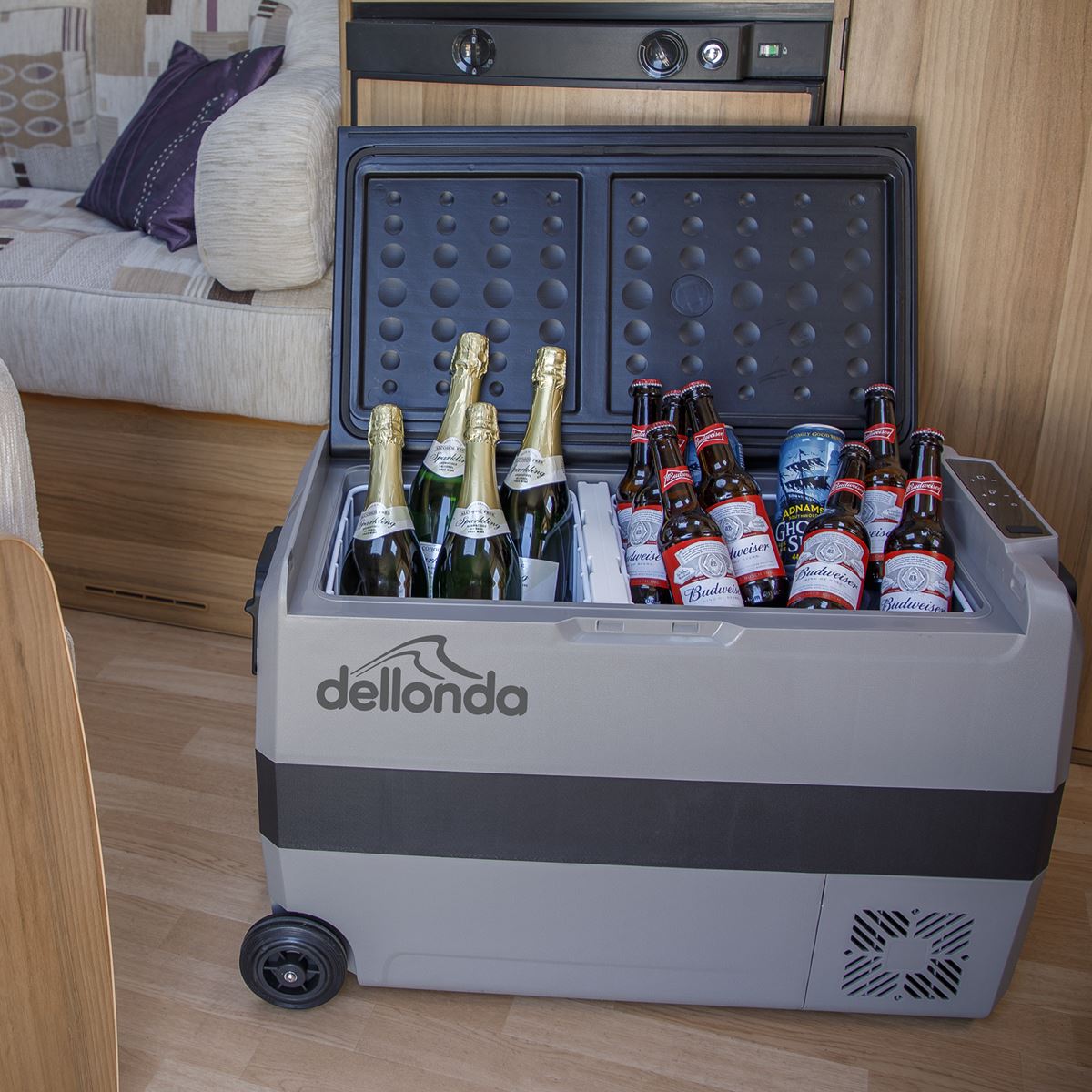 Sealey Dellonda Portable Fridge Freezer/Cool Box with LED Display & AC/DC 230V Adaptor 50L DL132