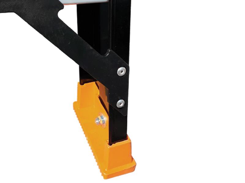 DEWALT Ladders Professional Double Stepladder, 0.50m 2 Rungs DWLDXLD122E