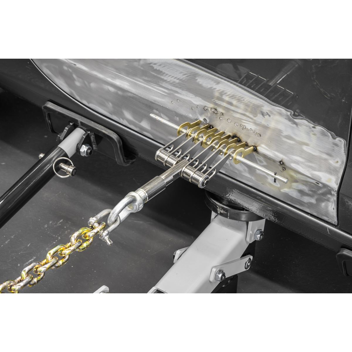 Sealey Body & Chassis/Frame Straightener Kit with Variable Upright DZRE22