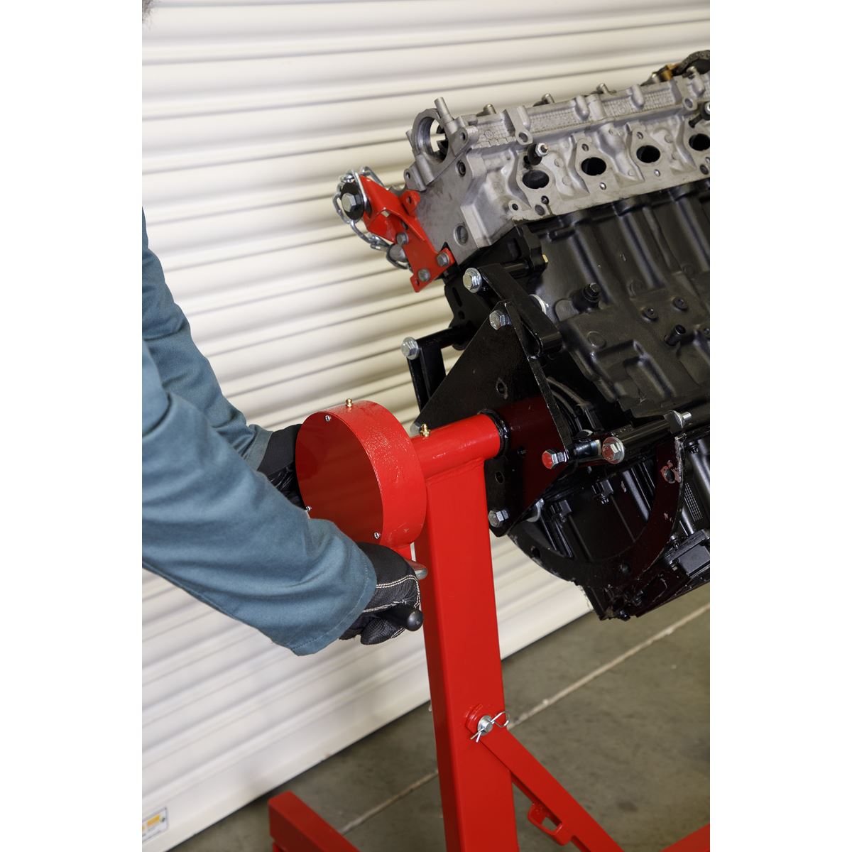 Sealey Folding 360� Rotating Engine Stand with Geared Handle Drive, 450kg Capacity ES480D