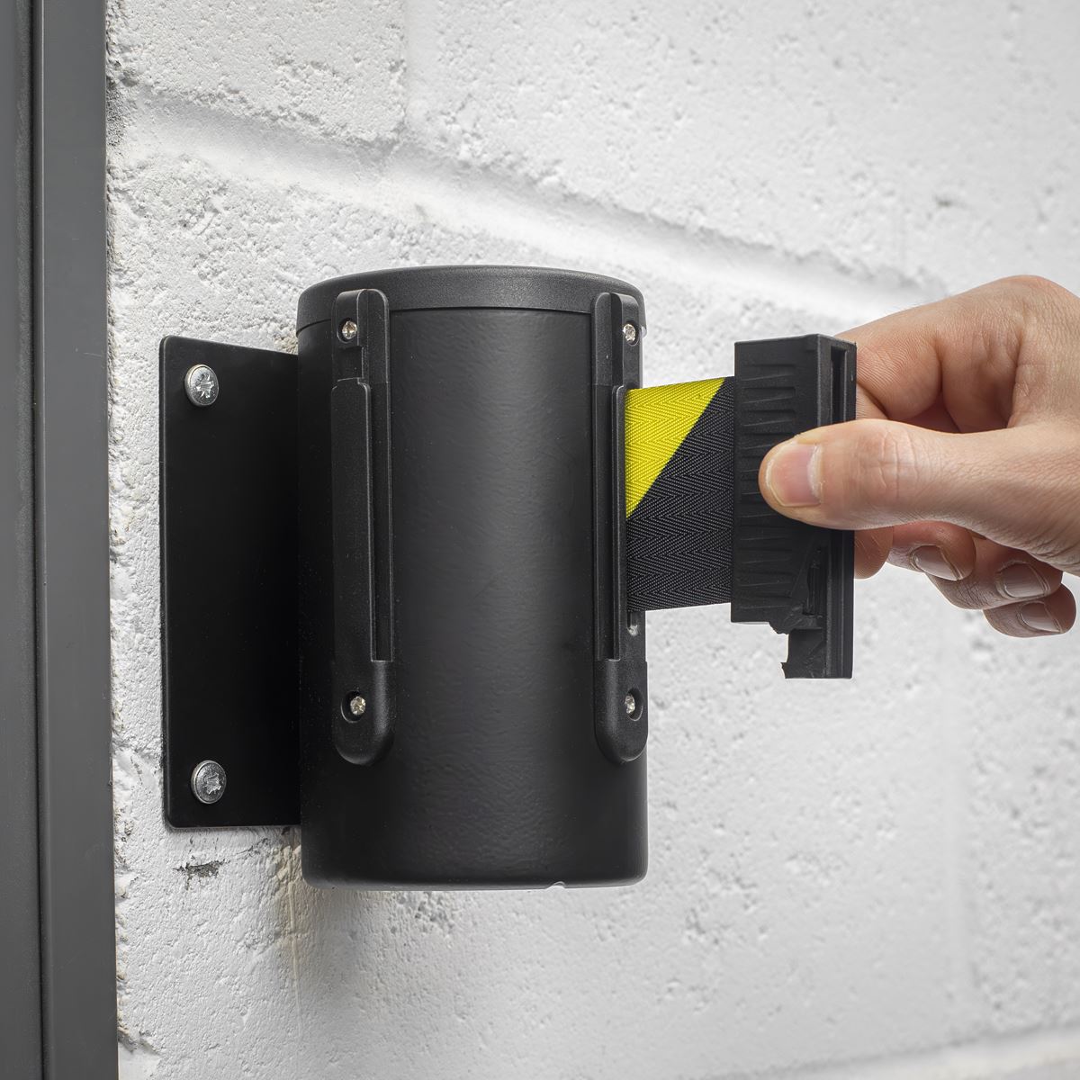 Sealey Wall Mounting Retractable Safety Belt Barrier With Steel Bracket EV22
