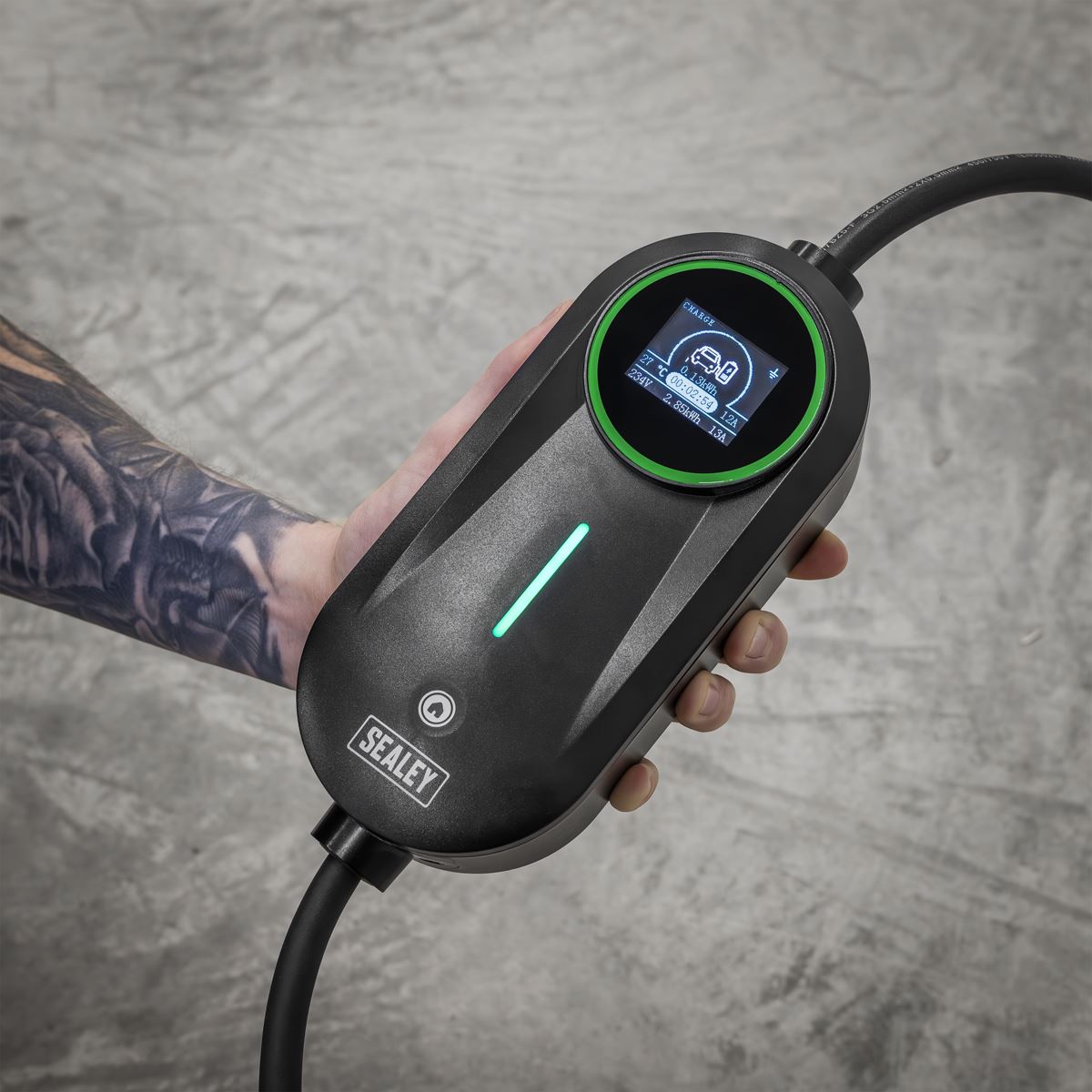 Sealey EV Charger Adjustable 3.5kW Type 2 to UK 3-Pin Plug Portable 5m EVAC2