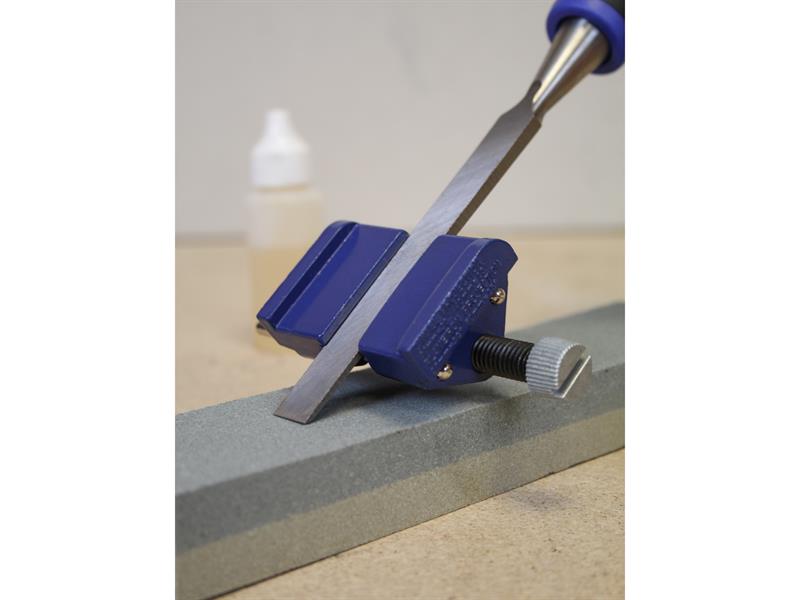Faithfull Oilstone 200mm & Honing Guide Kit FAIOS8CHG