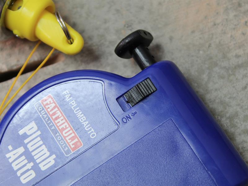 Faithfull Plumb-Auto Automatic Plumb Line 400g (14oz) FAIPLUMBAUTO