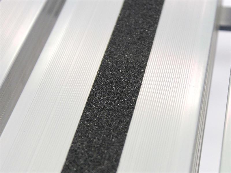 Faithfull Fold Away Step Up Aluminium L100 x H52 x W30cm FAISTEPUP3