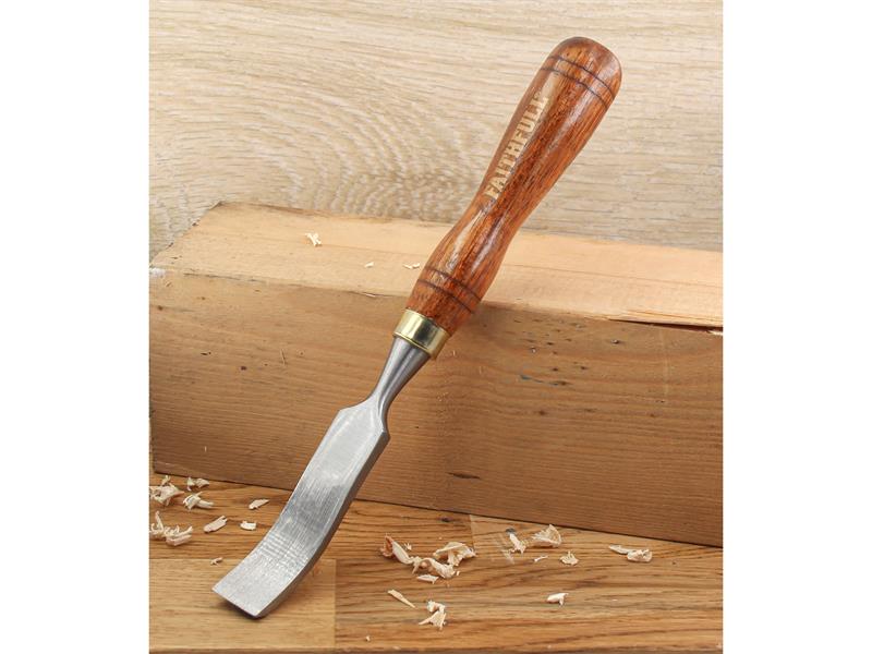 Faithfull FSC Spoon Chisel Carving Chisel 19mm (3/4in) FAIWCARV10F