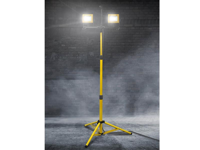 Faithfull Power Plus LED Twin Tripod Site Light 70W 110V FPPSLT70VL