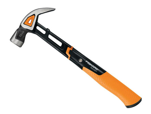 Fiskars IsoCore Curved Finishing Nail Hammer 570g 20oz Soft Grip FSK1027203